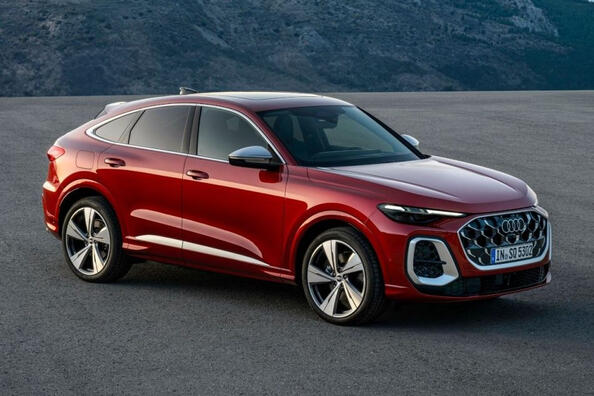 Audi SQ5 Sportback 2025: recenzia športového crossoveru-kupé Fotografia 4