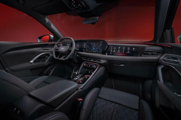 Audi SQ5 Sportback 2025: recenzia športového crossoveru-kupé Fotografia 6