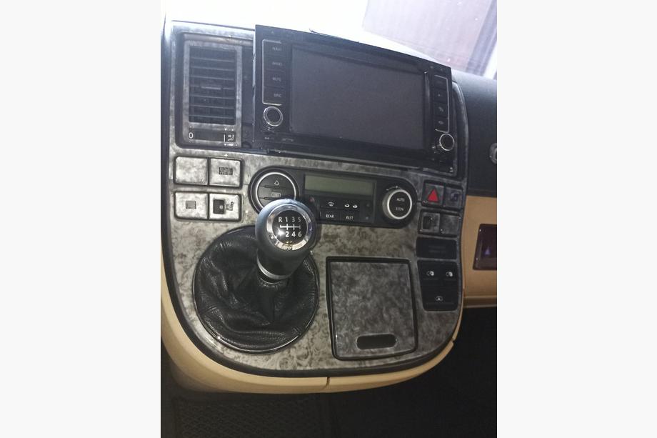 Volkswagen T5 Multivan 2003–2010 Kryty palubnej dosky Fotografia 5