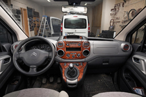 Peugeot Partner Tepee 2008–2018 Tuning interiéru (farby v ponuke) fotografia 1