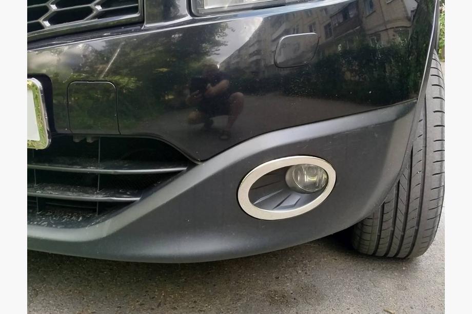 Nissan Qashqai 2010–2014 Vonkajšie lemy hmloviek (2 ks, nerez) Fotografia 1