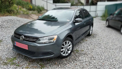 Volkswagen Jetta 2011–2018 Nerezové lišty na masku chladiča 2011-2014 (4 ks) fotografia 3