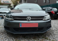 Volkswagen Jetta 2011–2018 Nerezové lišty na masku chladiča 2011-2014 (4 ks) fotografia 1