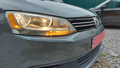 Volkswagen Jetta 2011–2018 Nerezové lišty na masku chladiča 2011-2014 (4 ks) fotografia 4
