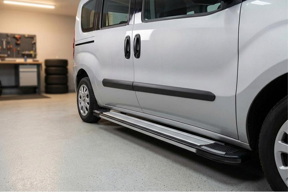 Opel Combo 2012–2018 Bočné nášľapy Rainbow (2 ks, hliník) Image