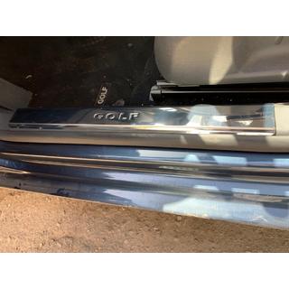 Vnútorné prahové lišty (2 ks, nerez) Volkswagen Golf 5 2003–2009 fotografia 3
