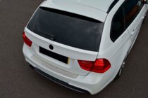BMW 3 rad E90/E91 2005–2011 Nerezová lišta na zadný nárazník (2006-2008, SW, nerez.) fotografia 1