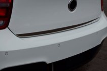 BMW 1. séria F20/F21 2011–2019 Nerezová lišta hrany kufra fotografia 6