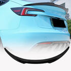 Tesla Model 3 2017– Spojler FRP V4 (2023-2025) fotografia 1