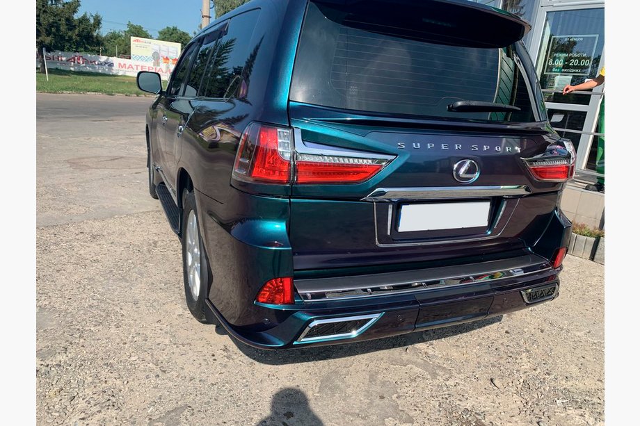 Lexus LX570/450d 2008–2022 TRD zadný difúzor (2016-2022) Biela farba Image