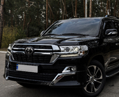 Toyota Land Cruiser 200 2007–2021 Predný lip spojler 2016↗ (Executive 2021) Biela farba fotografia 2