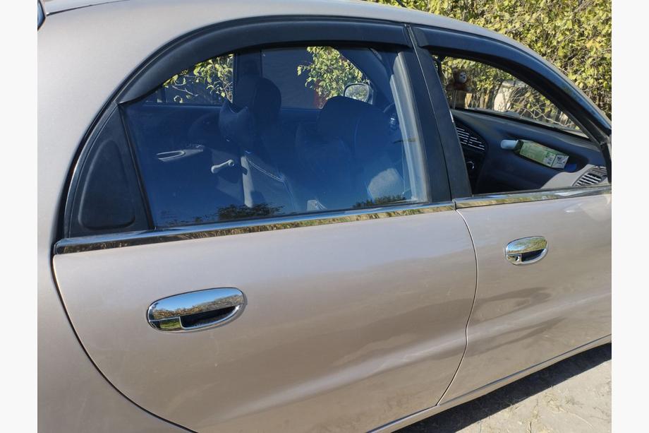 Chevrolet Lanos 1998–2017 Okenné lišty (4 ks, nerez) Image