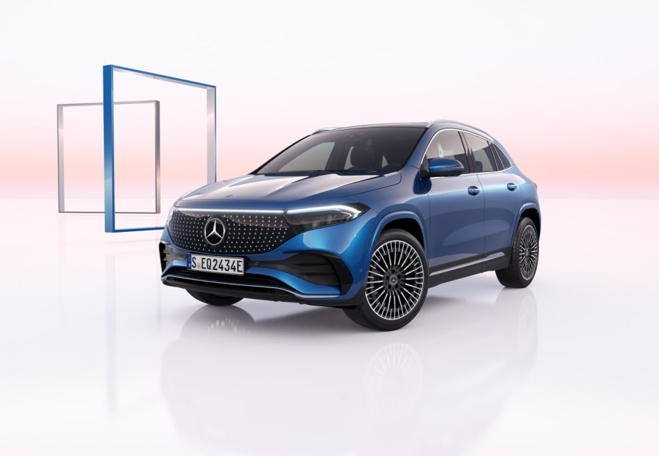 Mercedes-Benz EQA: facelift crossoveru – prehľad