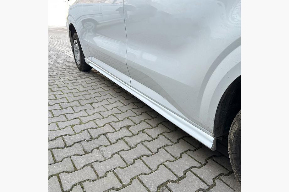 Ford Custom 2023– Nadstavce prahov (dlhá verzia, na lakovanie) Image