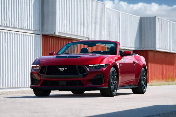 Recenzia Ford Mustang Convertible siedmej generácie