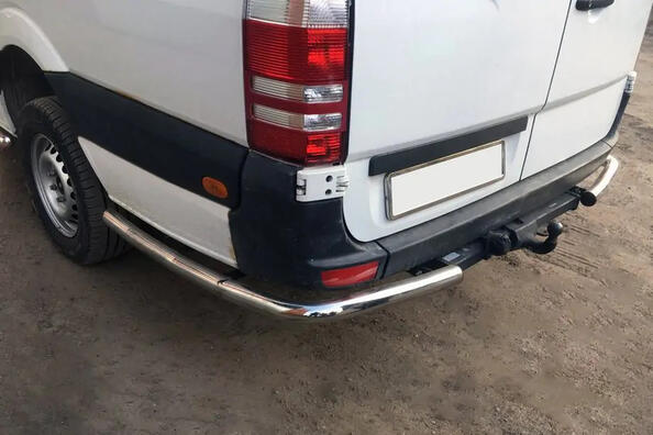 Zadné ochranné oblúky na auto: výhody a ako vybrať Fotografia 1