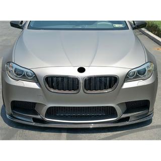 Predný lip DPT V2 (pre M5, čierna vysoký lesk) BMW 5. rad F10/F11 2010–2016 fotografia 2