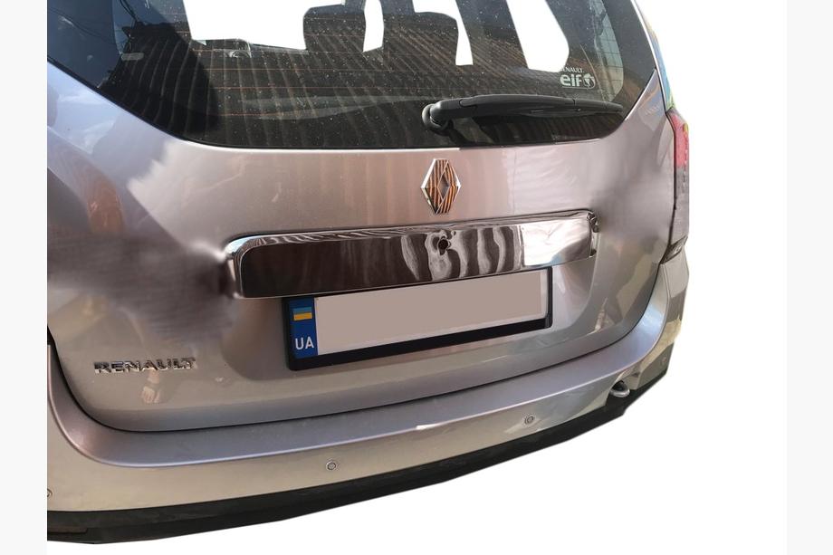 Renault Duster 2008–2017 Lišta nad evidenčným číslom, celistvá (nerez) Image