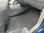 Volkswagen Crafter 2016– Podlahové rohože 2024+ (3 ks, EVA, čierne) fotografia 3