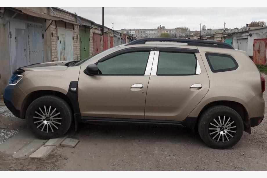 Dacia Duster 2008–2018 Lišty stĺpikov dverí (6 ks, nerez) Image