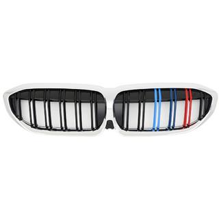 Obličkové mriežky M-Look V2 (2018-2022, M-Color s chrómovým rámikom) BMW 3. rad G20/G21 2018– fotografia 2