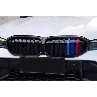 Obličkové mriežky 1 lišta (2022+, M-Color) BMW 3. rad G20/G21 2018– fotografia 1