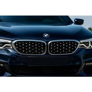 Ľadvinové mriežky Diamond Silver V1 (2017-2020, chrómový lem) BMW 5. rad G30/G31 2017–2023 fotografia 1