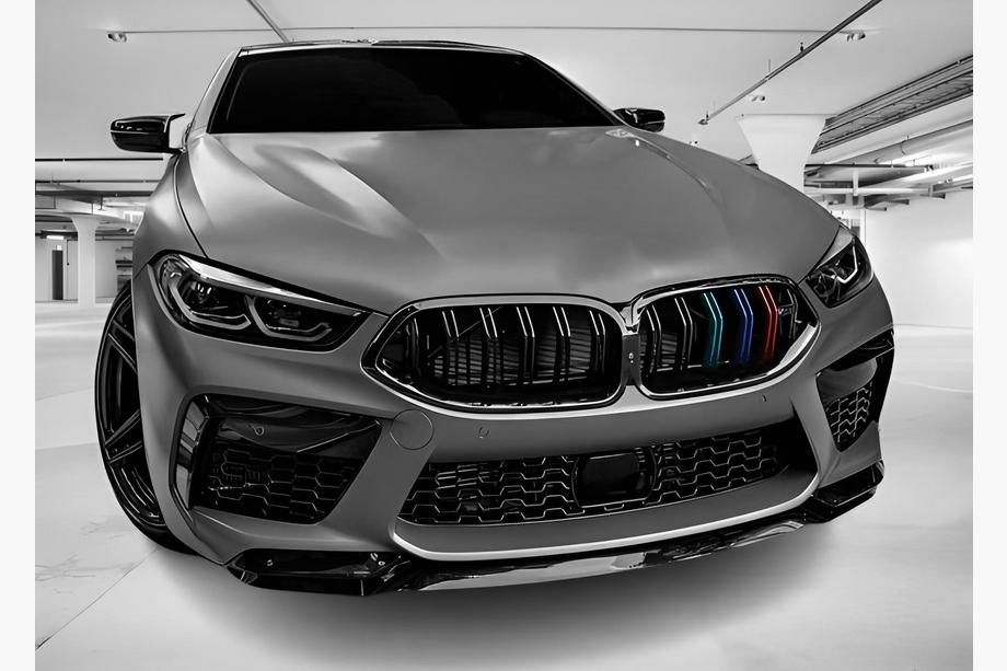 BMW 8. séria G14/G15/G16 2018– Obličkové mriežky M-Look (2018-2022, M-Color) Image