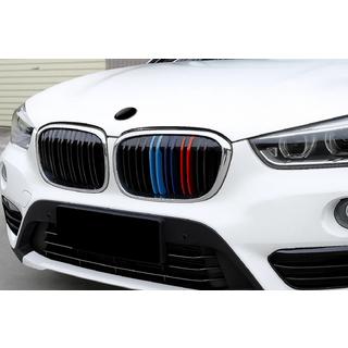 M-Look obličkové mriežky (2015-2019, M-Color s chrómovým lemovaním) BMW X1 F48 2015–2022 fotografia 1