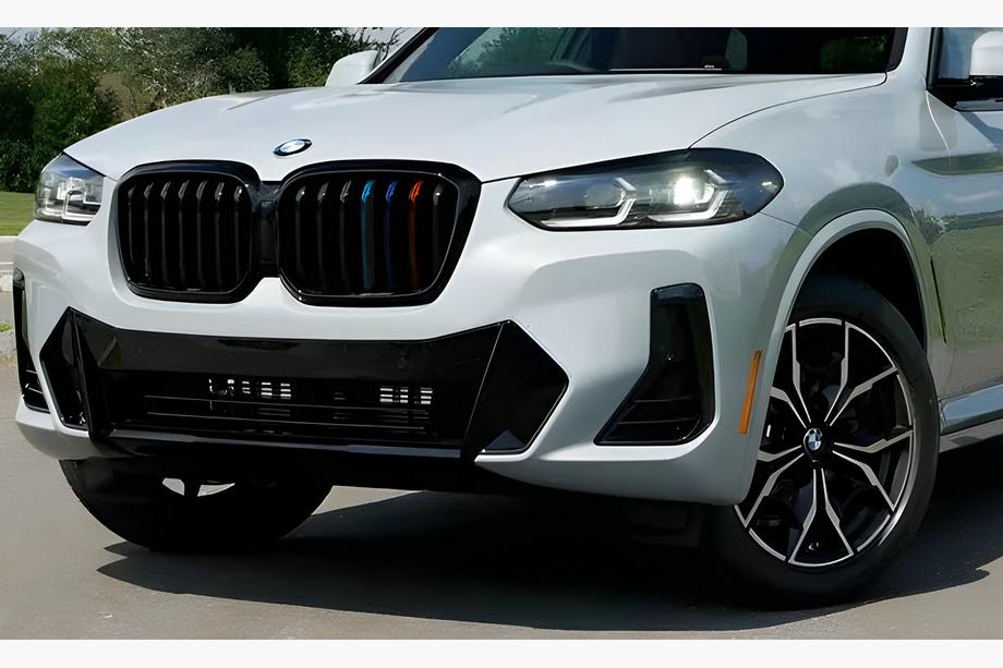 BMW X3 G01 2018– Ľadvinky 1 Bar (2021+, M-Color) Image