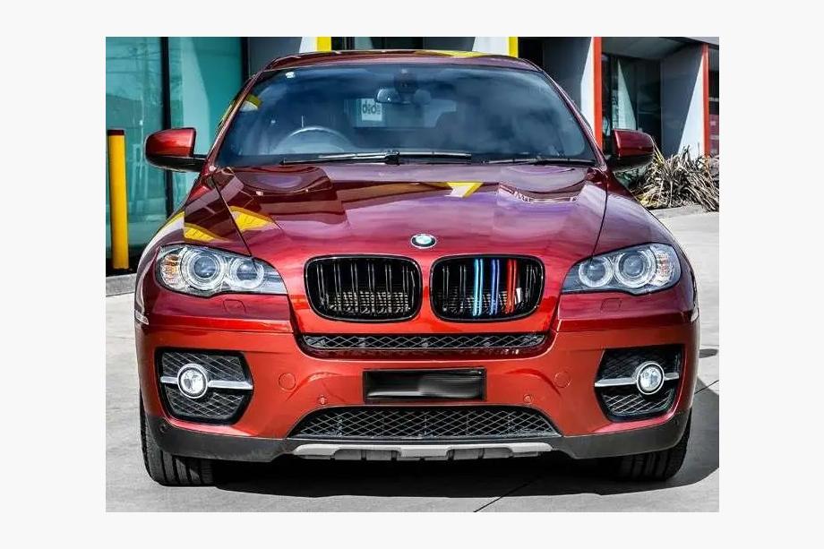 BMW X6 E71 2008–2014 M-Look obličkové mriežky (M-Color) Image