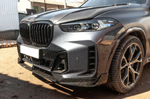 BMW X5 G05 2019–2026 Ľadvinky 1 Bar (2023+, lesklá čierna) fotografia 3