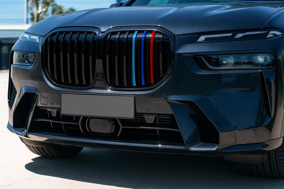 BMW X7 G07 2019– Obličkové mriežky 1 Bar (2023+, matná čierna) Image