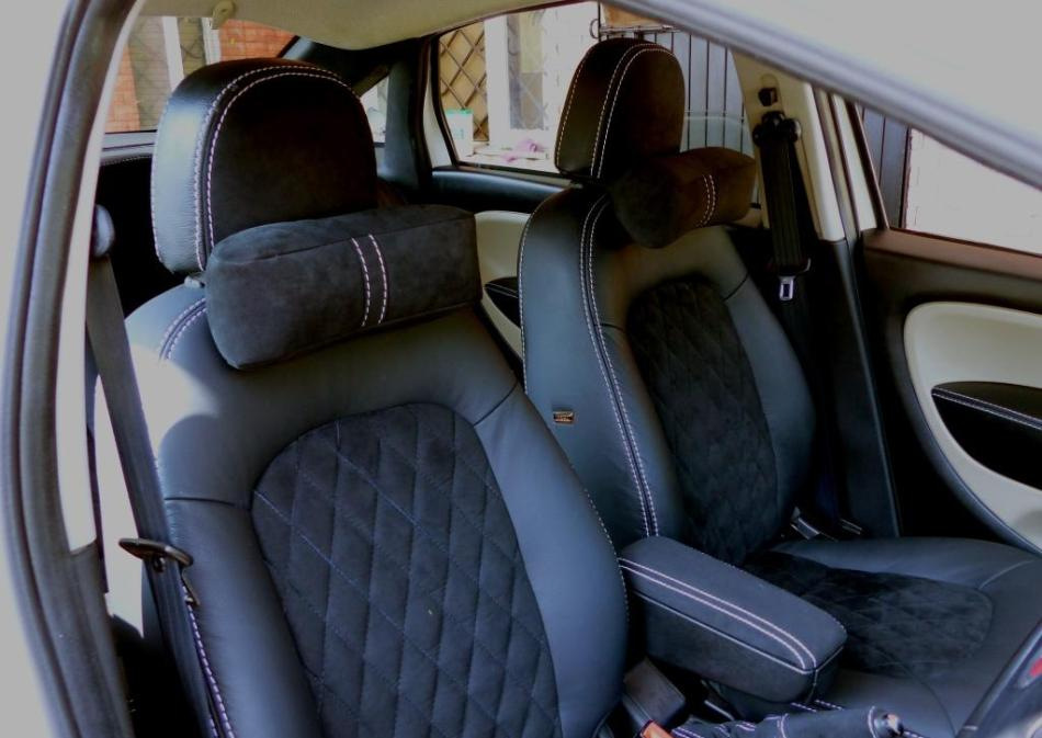 Alcantara alebo prírodná koža: čo je lepšie do interiéru auta?