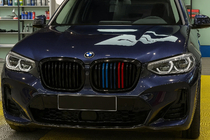 BMW X3 G01 2018– Obličkové mriežky M-Look (pre G08i, M-Color) fotografia 1