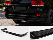 Toyota Land Cruiser 200 2007–2021 Zadná vložka difúzora bez chrómu 2016-2021 (Executive 2019/2021) fotografia 1
