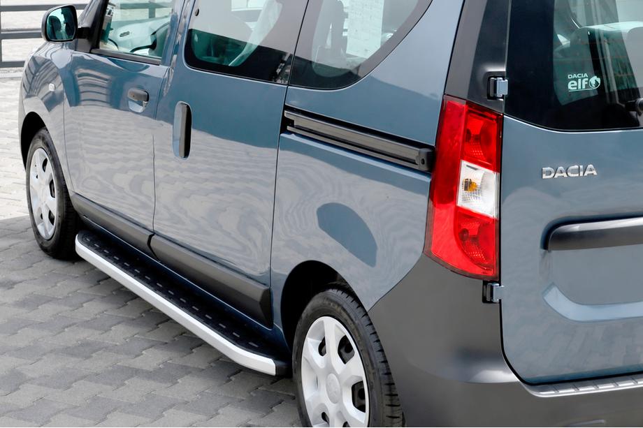 Renault Dokker 2013–2022 Bočné nášľapy Fullmond (2 ks, hliník) Image