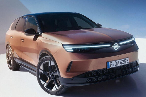 Test Opel Grandland 2024: druhá generácia crossoveru Fotografia 1