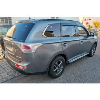 Bočné nášľapy OEM V1 (2 ks, hliník) Mitsubishi Outlander 2012–2021 fotografia 3