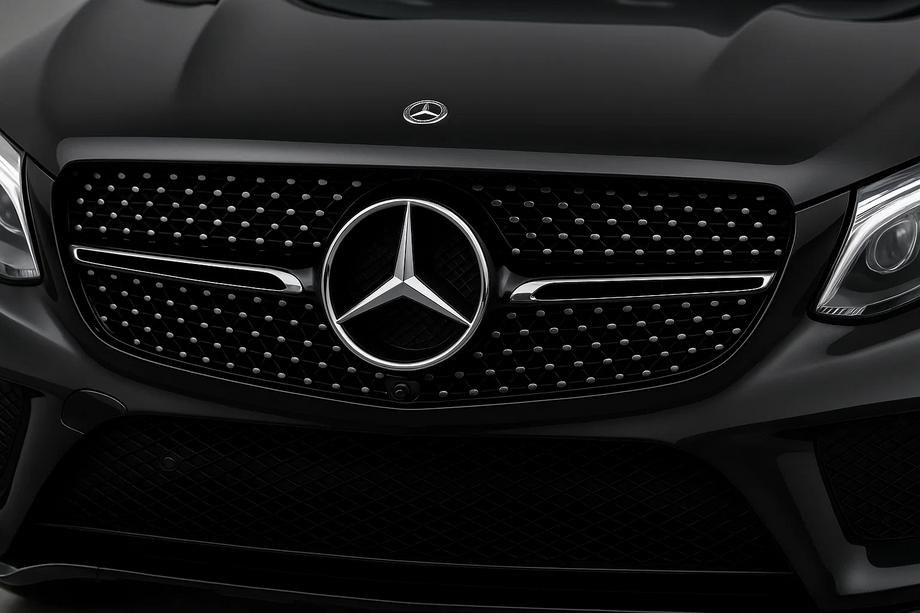 Mercedes GLE/ML сlass W166 2011–2018 Tuningová maska Diamond Black (GLE) Bez kamery Image