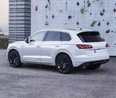 Volkswagen Touareg 2018– R-Line bodykit sada fotografia 2