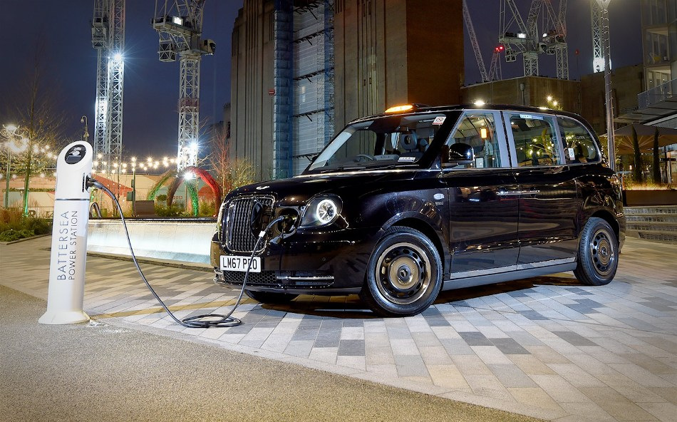 Ktoré elektromobil je najlepšie na taxi?