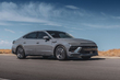 Recenzia sedanu Hyundai Sonata: faceliftovaná verzia fotografia 2