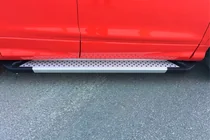 Ford Kuga/Escape 2013–2019 Bočné nášľapy Allmond Grey (2 ks, hliník) fotografia 6