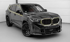 BMW XM G09 2022– LRT Carbon sada bodykitu fotografia 12