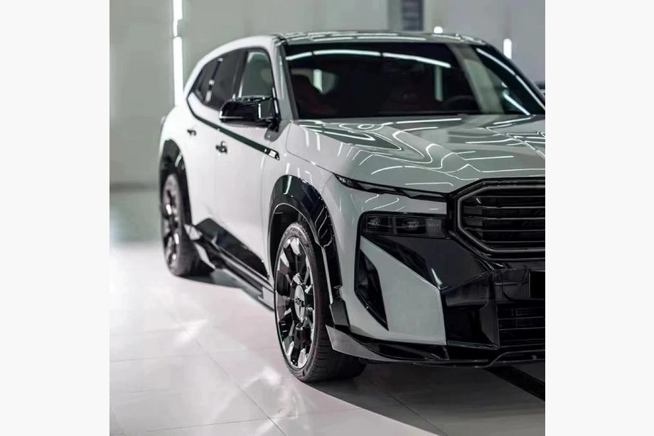 BMW XM G09 2022– Sada bodykitu RNG-Style Carbon Image