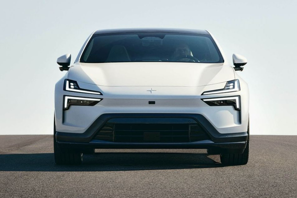 Test Polestar 4: Elektrické kupé-crossover s charakterom