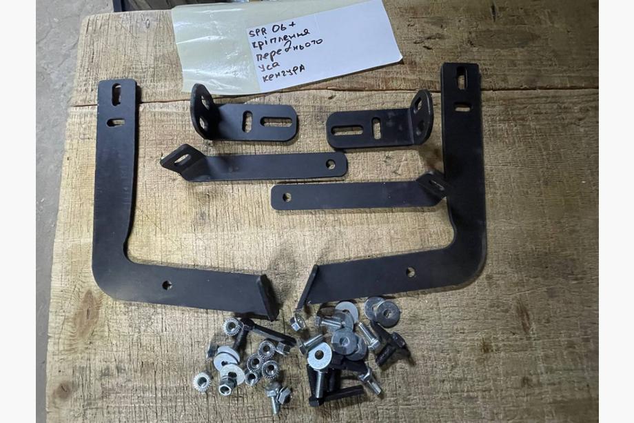 Mercedes Sprinter W906 2006–2018 Montážna sada pre bullbar V2 Image