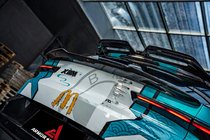 BMW XM G09 2022– Predný spodný spojler AE-Design (karbón) fotografia 18