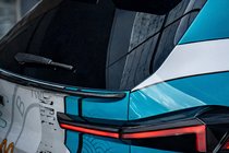 BMW XM G09 2022– Predný spodný spojler AE-Design (karbón) fotografia 19